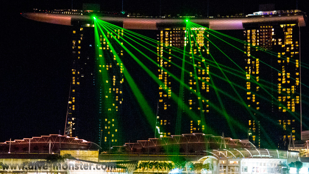 Marina Bay- Laser Show