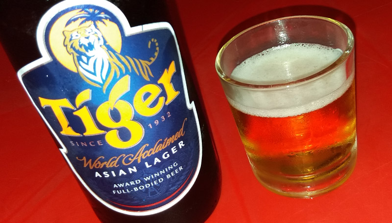KL Jalan Alor - Tiger Beer