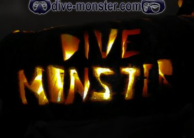Dive Monsters - Pumpkin Carving Design Light